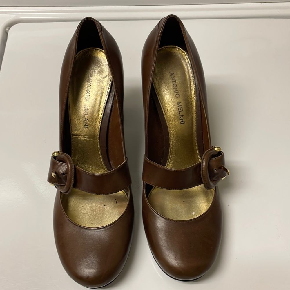 Antonio Melani, Block heels with front buckle strap.